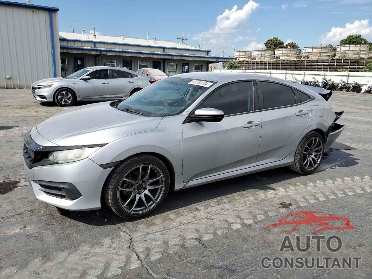 HONDA CIVIC 2018 - 19XFC2F55JE000407