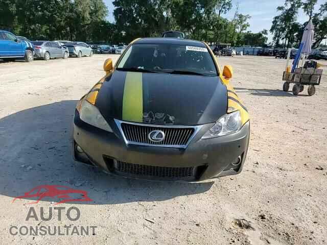LEXUS IS 2012 - JTHBF5C20C5158958