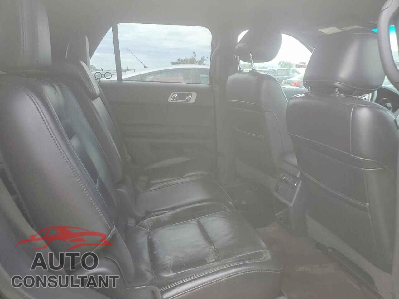 FORD EXPLORER 2013 - 1FM5K7D84DGB90290