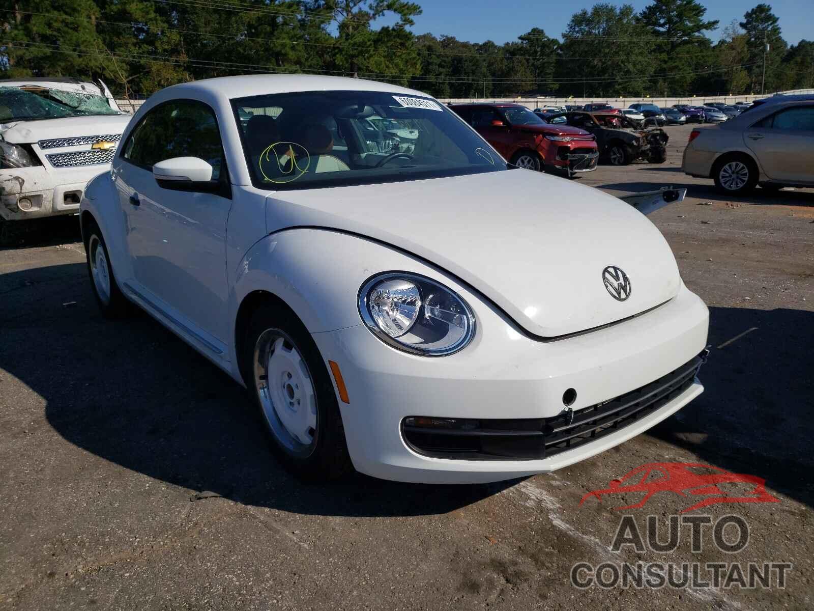 VOLKSWAGEN BEETLE 2016 - 3VWF17ATXGM635076