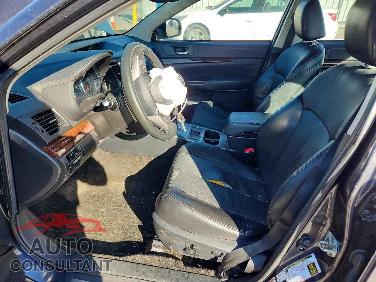 SUBARU LEGACY 2013 - 4S3BMDP65D2004151