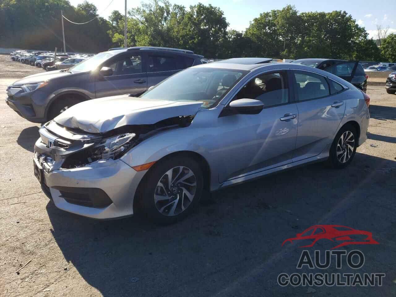 HONDA CIVIC 2017 - 2HGFC2F70HH528275