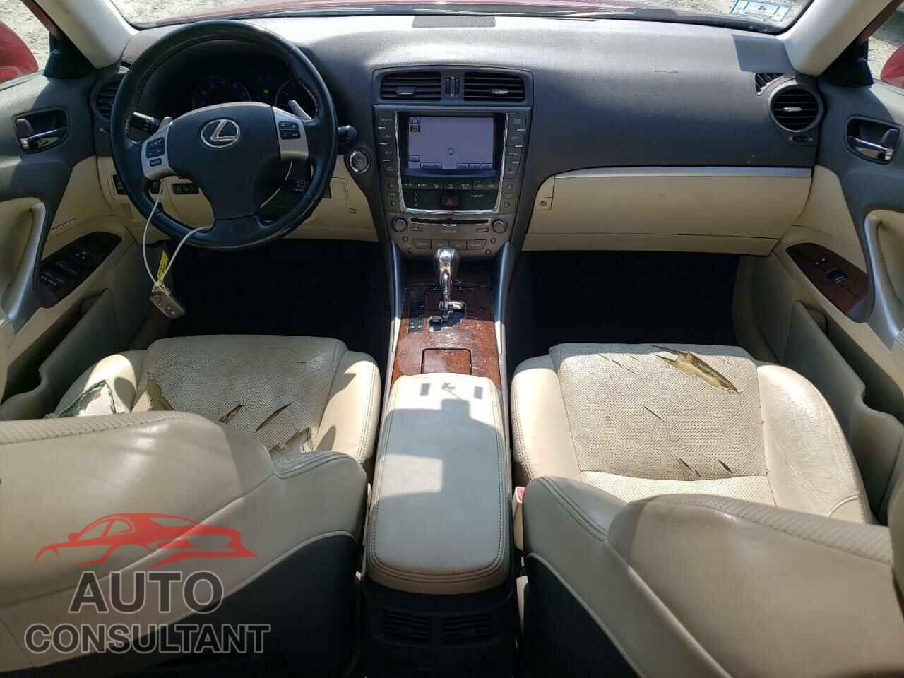 LEXUS IS 2012 - JTHCF5C26C5052793
