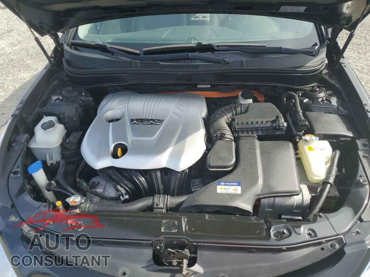 HYUNDAI SONATA 2012 - KMHEC4A40CA045925