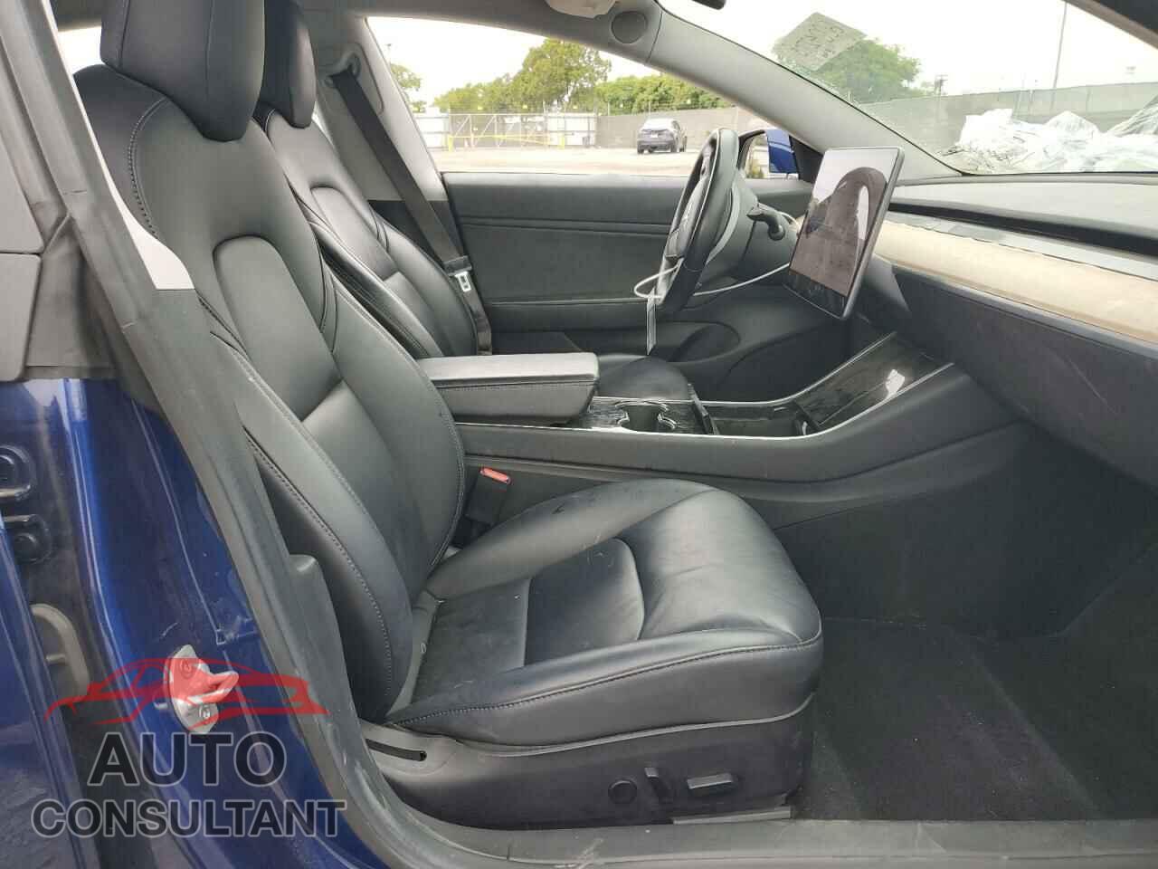 TESLA MODEL 3 2018 - 5YJ3E1EB7JF088322