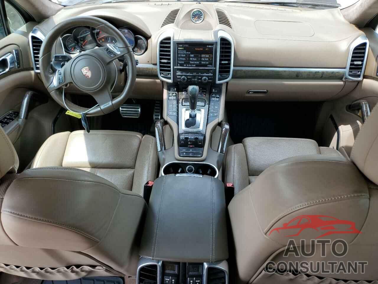 PORSCHE CAYENNE 2012 - WP1AC2A25CLA83496