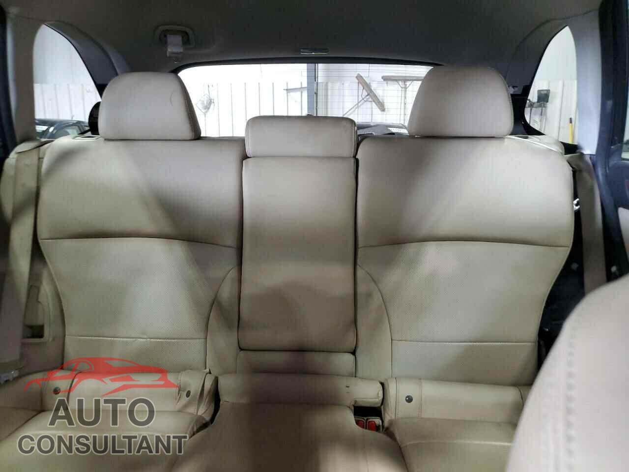 SUBARU OUTBACK 2016 - 4S4BSBNC8G3300410
