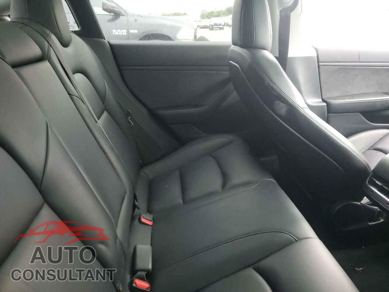 TESLA MODEL 3 2019 - 5YJ3E1EA1KF482424
