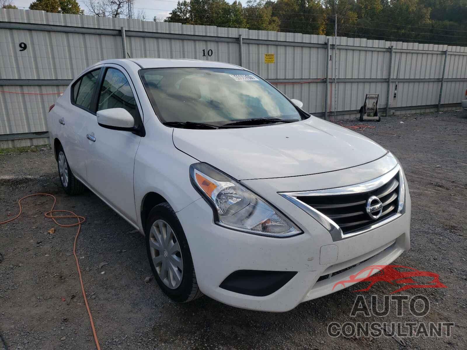 NISSAN VERSA 2019 - 3N1CN7AP6KL865566