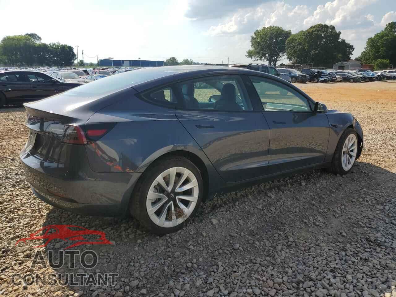TESLA MODEL 3 2023 - 5YJ3E1EA0PF460258
