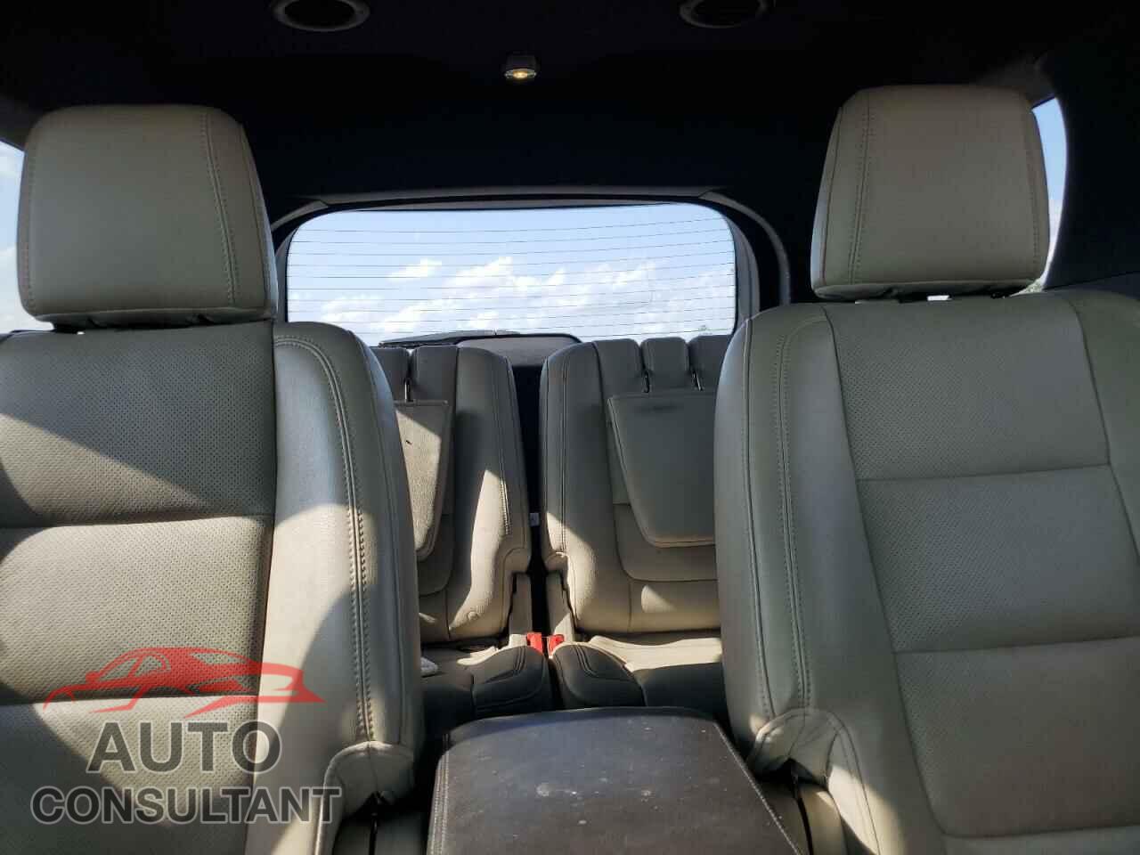 FORD EXPLORER 2011 - 1FMHK7F88BGA27536