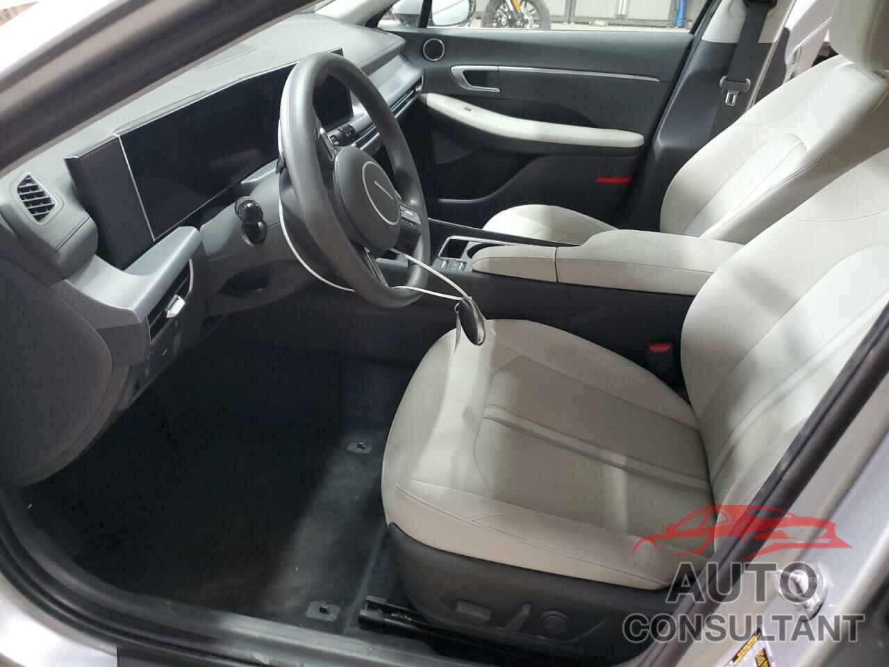 HYUNDAI SONATA 2024 - KMHL64JA7RA401946