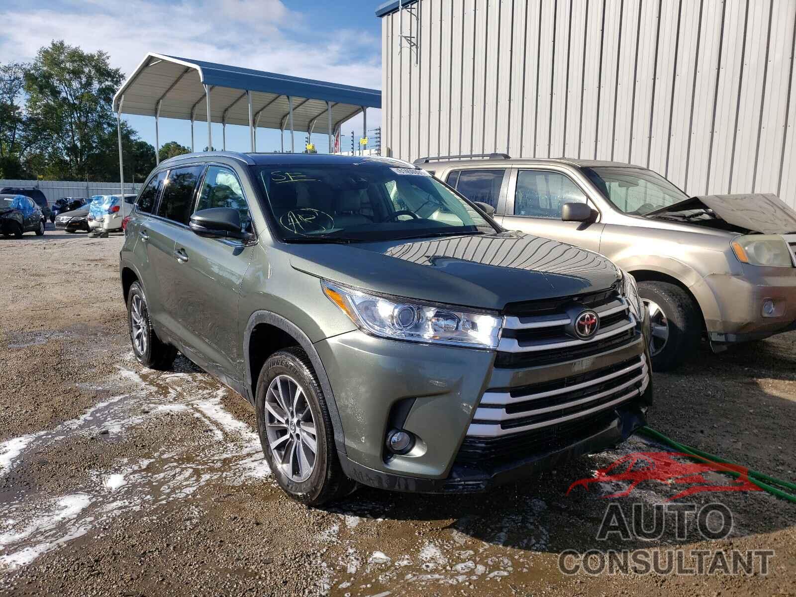TOYOTA HIGHLANDER 2019 - 5TDKZRFHXKS341986