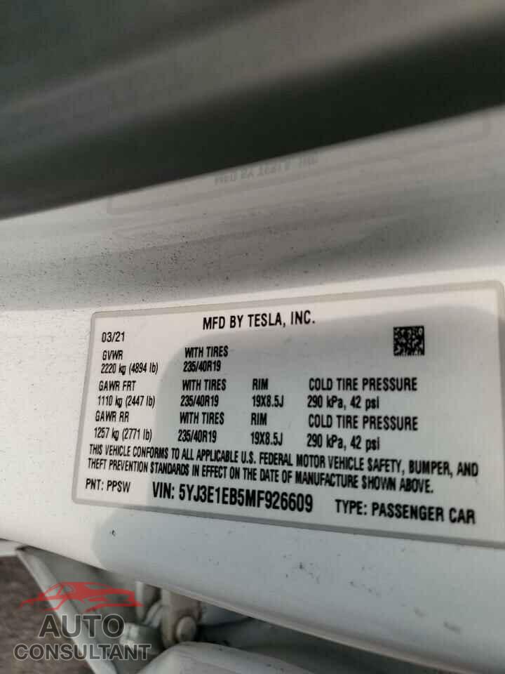 TESLA MODEL 3 2021 - 5YJ3E1EB5MF926609