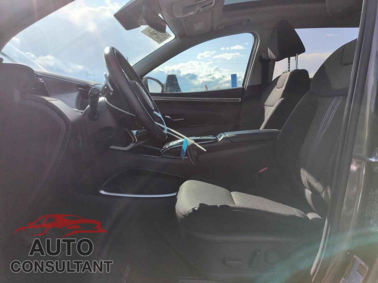 HYUNDAI TUCSON 2022 - KM8JFCA10NU080603