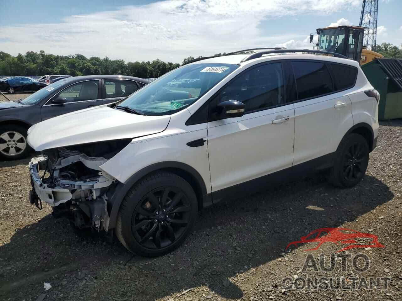 FORD ESCAPE 2017 - 1FMCU9J91HUB25687