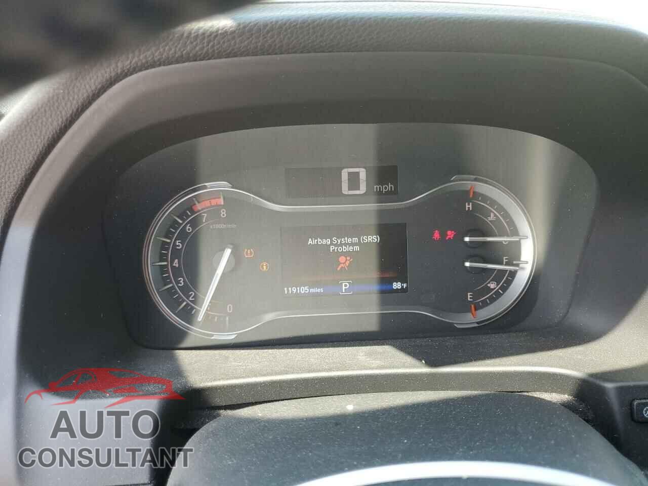 HONDA PILOT 2017 - 5FNYF6H99HB022051