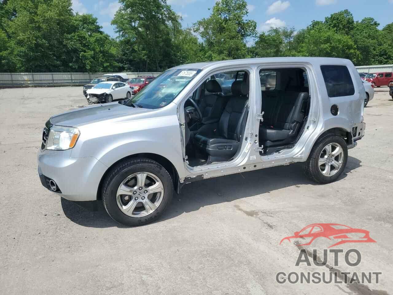 HONDA PILOT 2015 - 5FNYF4H64FB041923