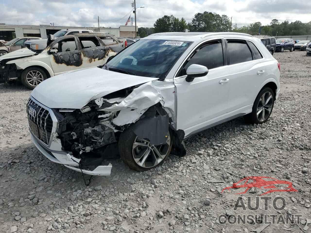 AUDI Q3 2021 - WA1EECF3XM1045791