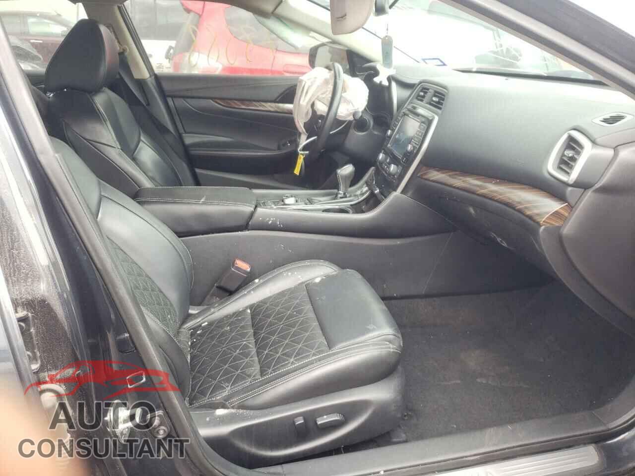 NISSAN MAXIMA 2016 - 1N4AA6AP1GC411079