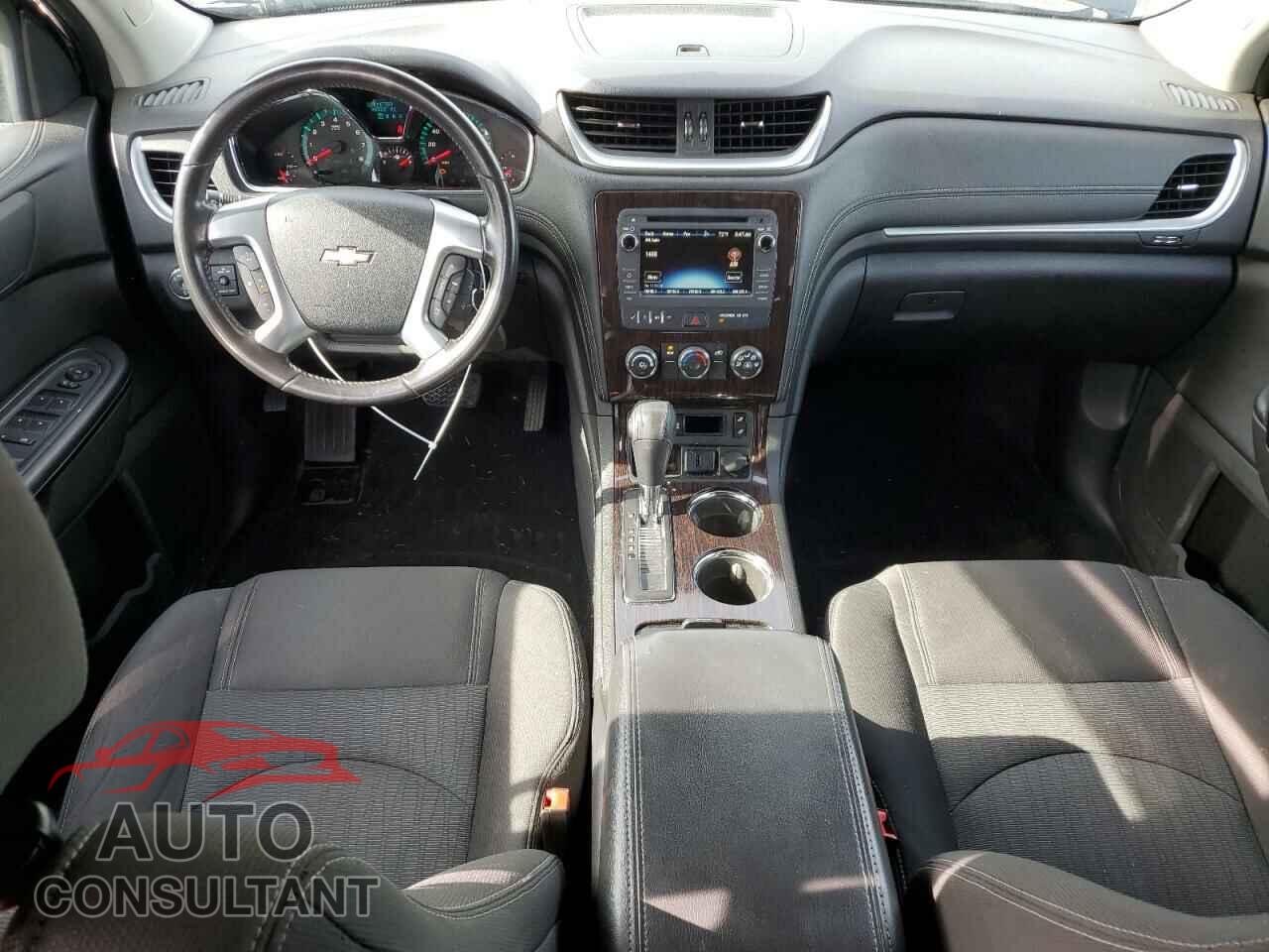 CHEVROLET TRAVERSE 2017 - 1GNKRGKD0HJ304997