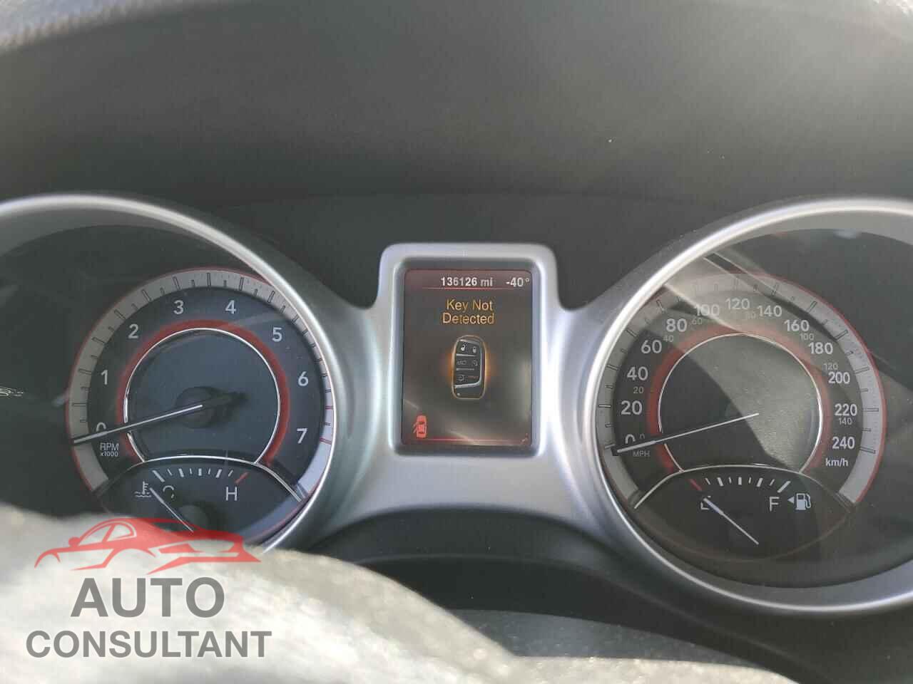 DODGE JOURNEY 2013 - 3C4PDCAB1DT640831