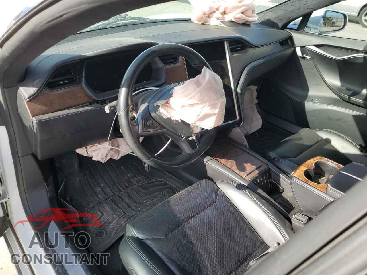 TESLA MODEL S 2018 - 5YJSA1E47JF289825
