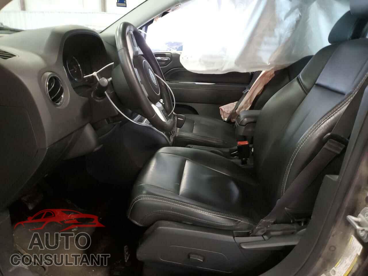 JEEP COMPASS 2017 - 1C4NJDEB0HD190326
