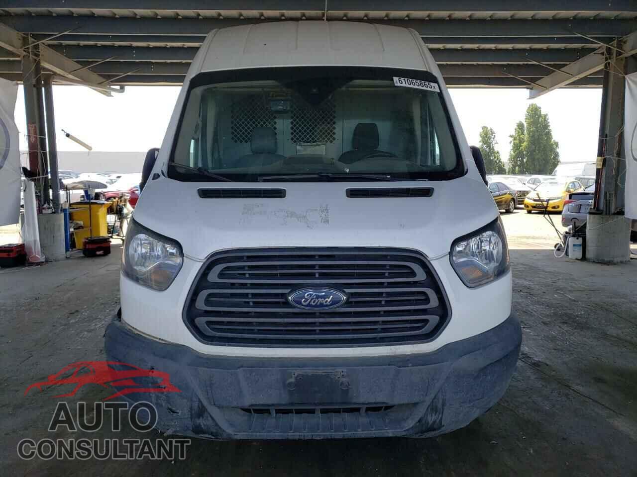 FORD TRANSIT 2019 - 1FTYR2XG7KKA92447