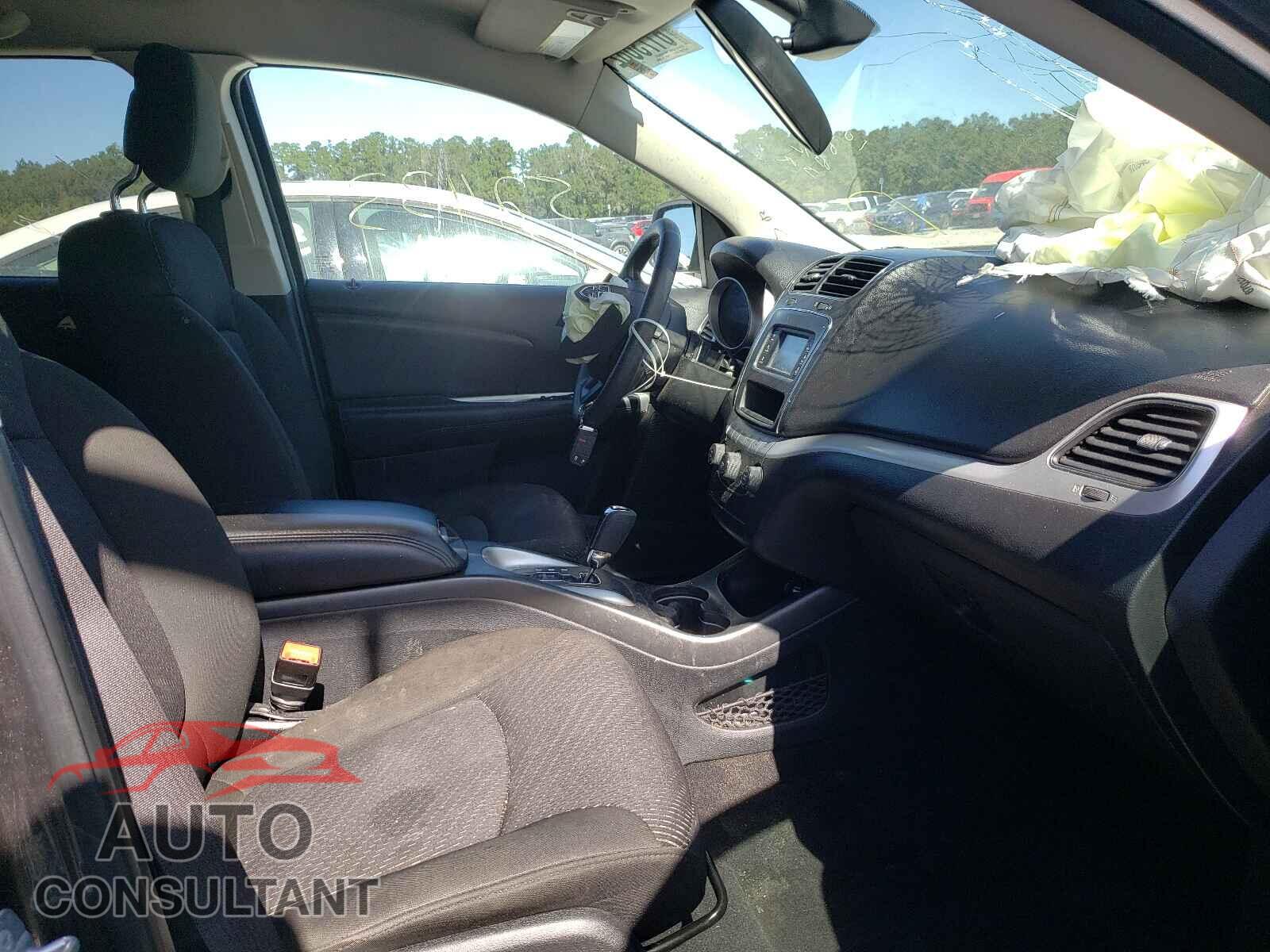 DODGE JOURNEY 2019 - 3C4PDCAB4KT853348