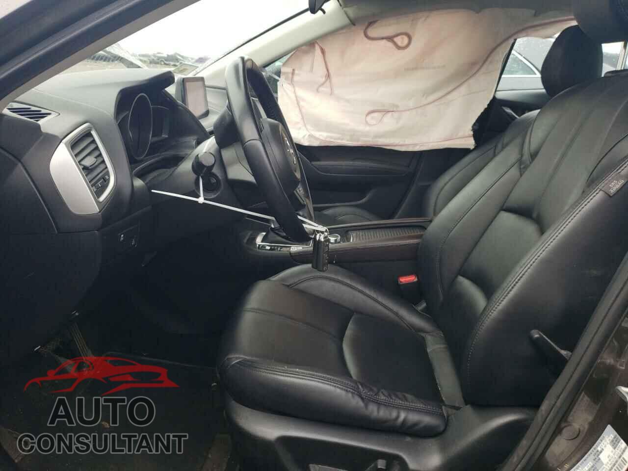 MAZDA 3 2017 - 3MZBN1V73HM111167