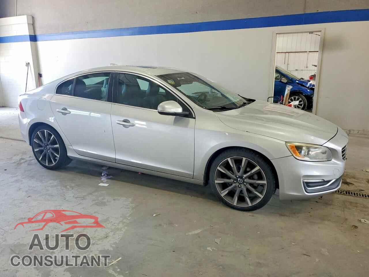VOLVO S60 2015 - YV140MFB9F1299809