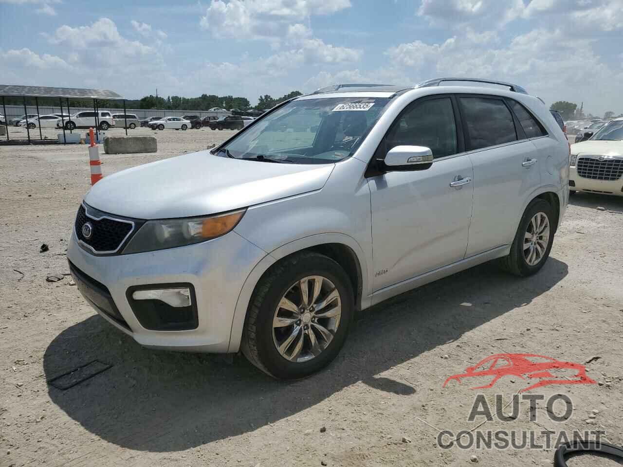 KIA SORENTO 2011 - 5XYKWDA25BG174593