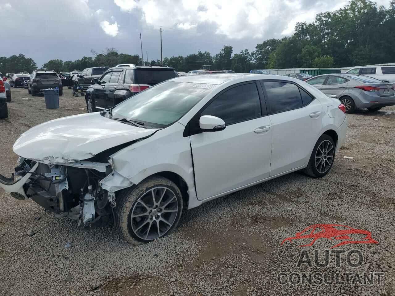 TOYOTA COROLLA 2017 - 5YFBURHE0HP629812