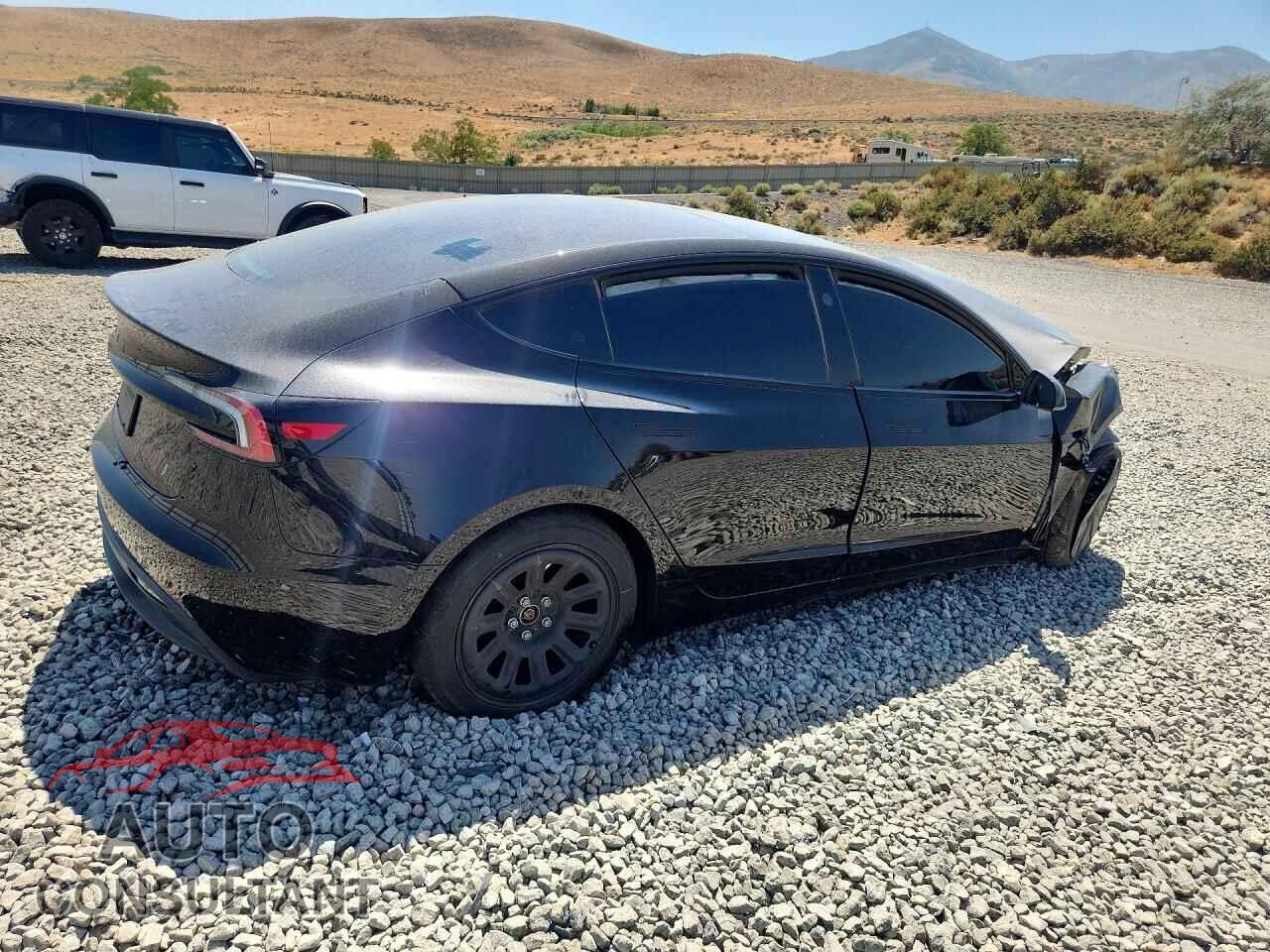 TESLA MODEL 3 2026 - 5YJ3E1EA7TF141661