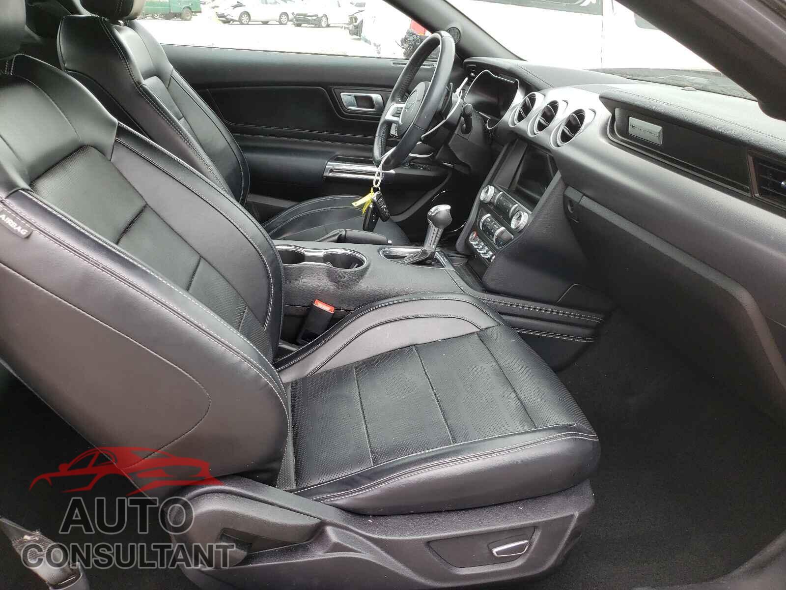 FORD MUSTANG 2019 - 1FA6P8TH3K5192130