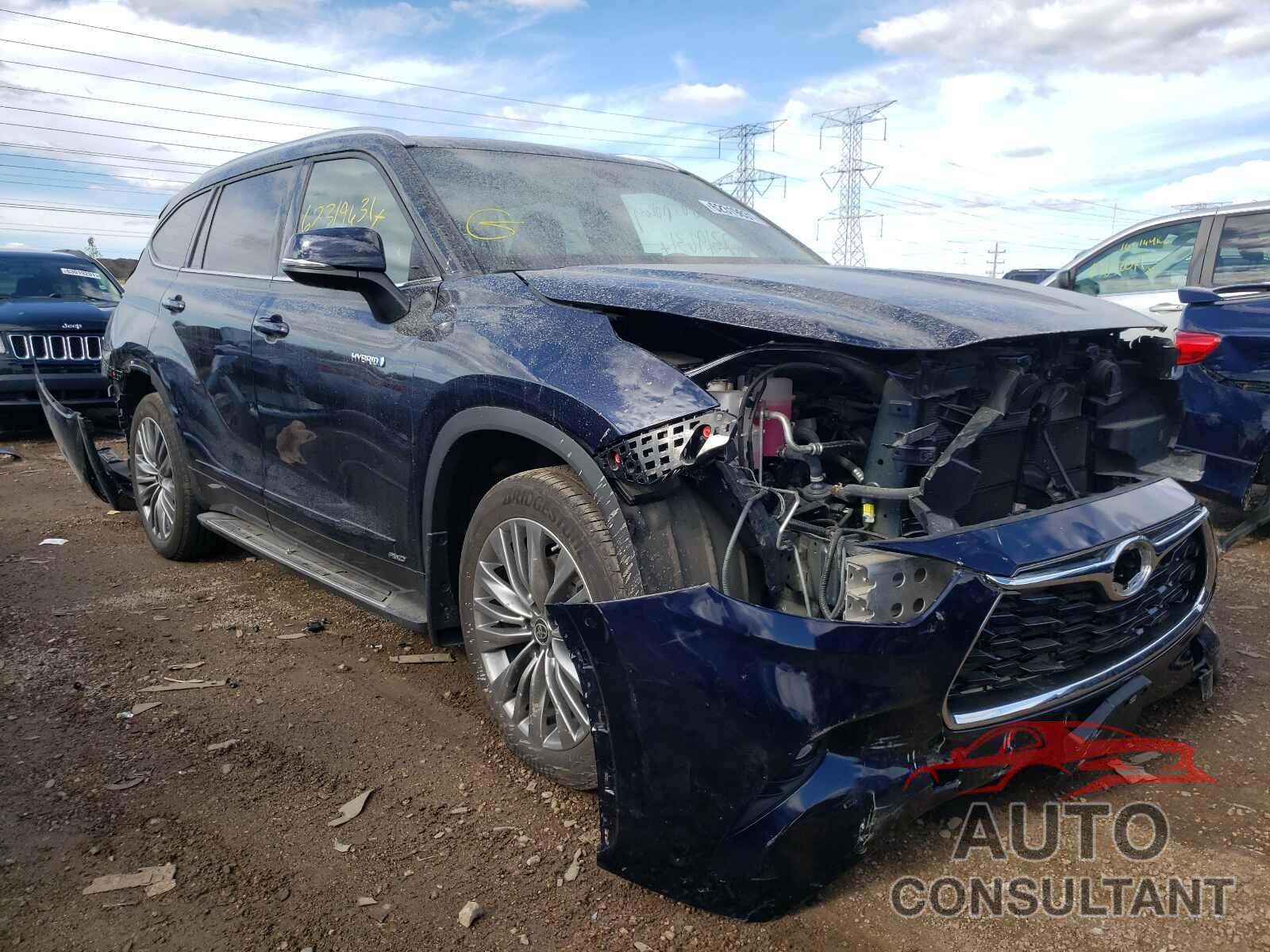 TOYOTA HIGHLANDER 2020 - 5TDEBRCH2LS000783