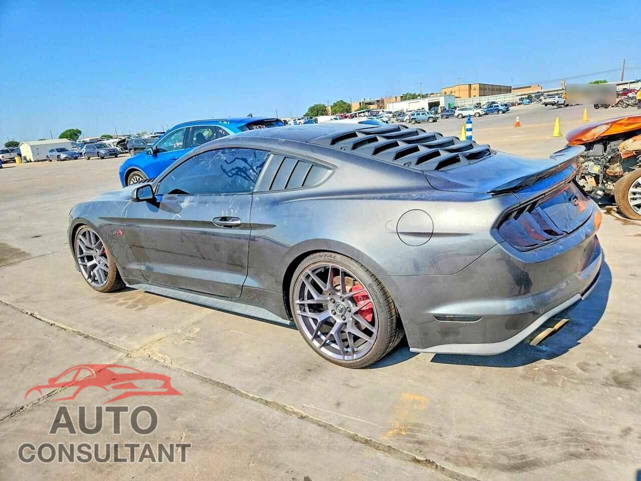 FORD MUSTANG 2018 - 1FA6P8CF9J5153524