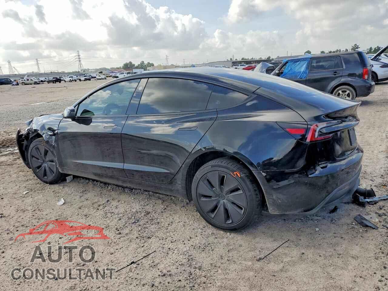 TESLA MODEL 3 2026 - 5YJ3E1EA2TF121849