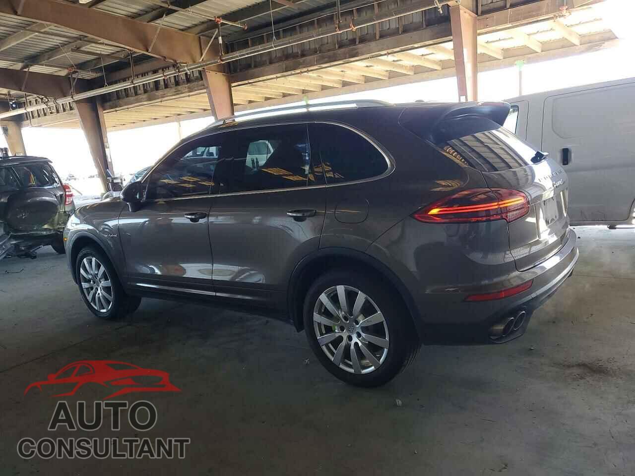 PORSCHE CAYENNE 2016 - WP1AE2A24GLA64261