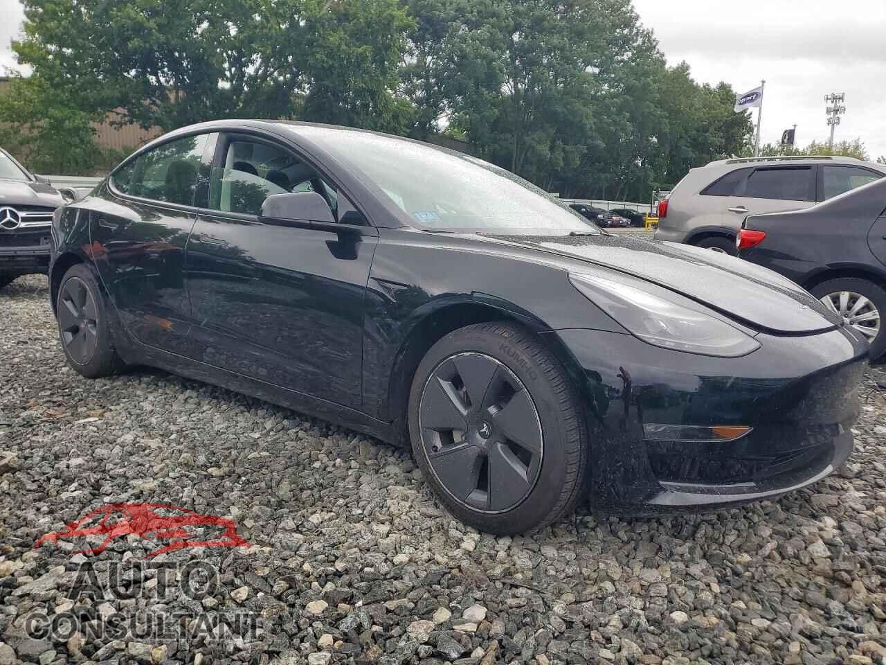 TESLA MODEL 3 2023 - 5YJ3E1EBXPF608795