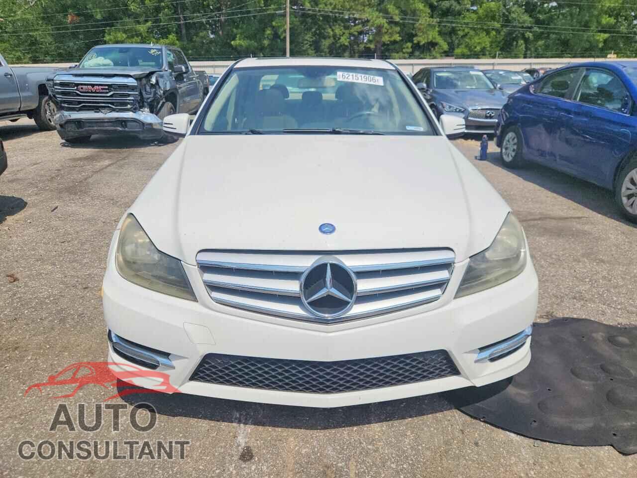 MERCEDES-BENZ C-CLASS 2013 - WDDGF8AB9DR253725