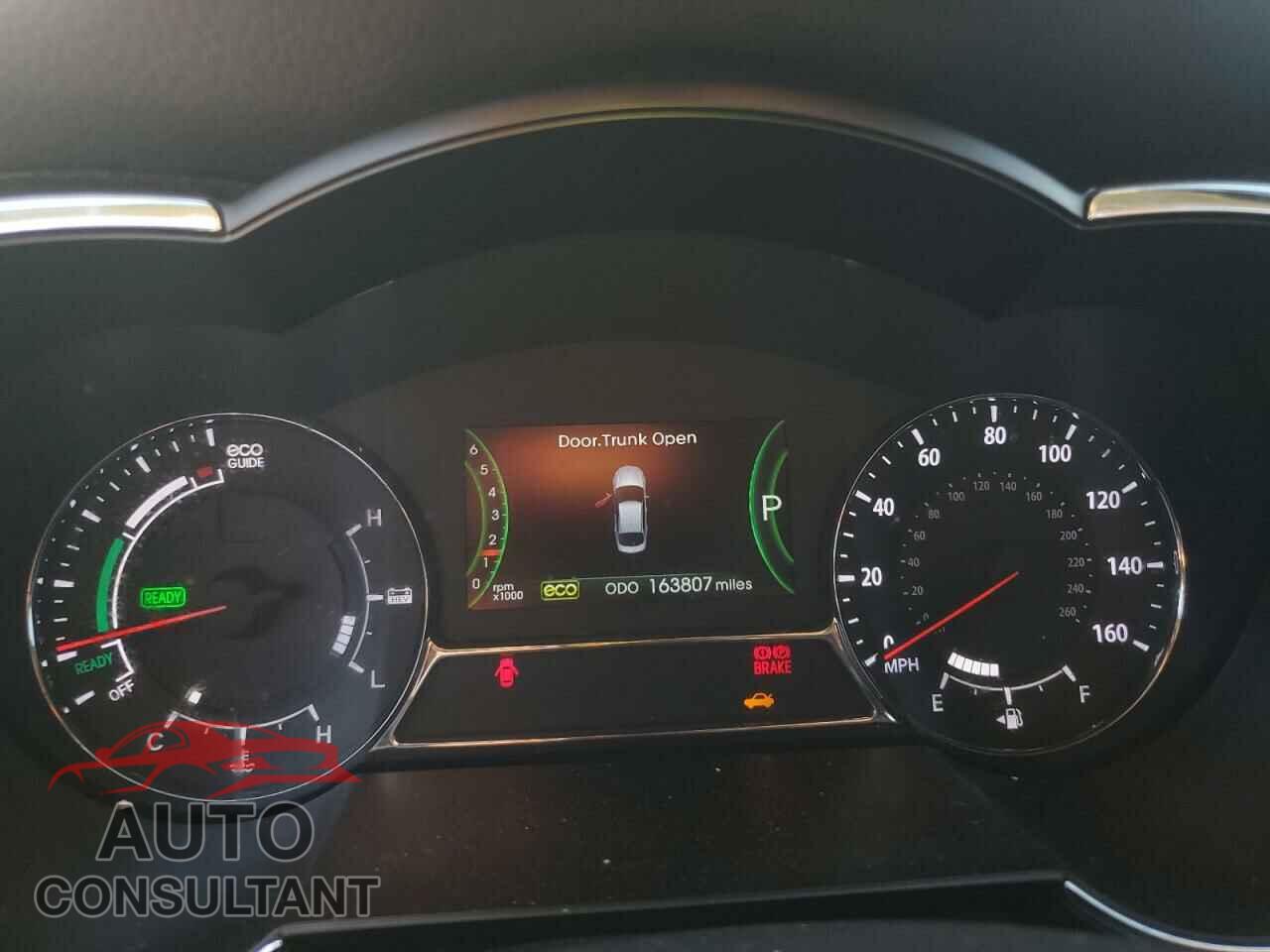 KIA OPTIMA 2011 - KNAGM4AD0B5008128