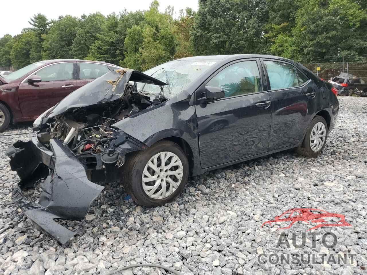 TOYOTA COROLLA 2018 - 5YFBURHE4JP762692