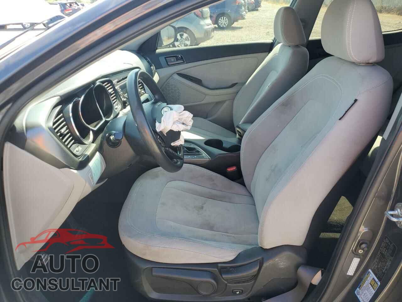 KIA OPTIMA 2011 - KNAGM4A76B5065024