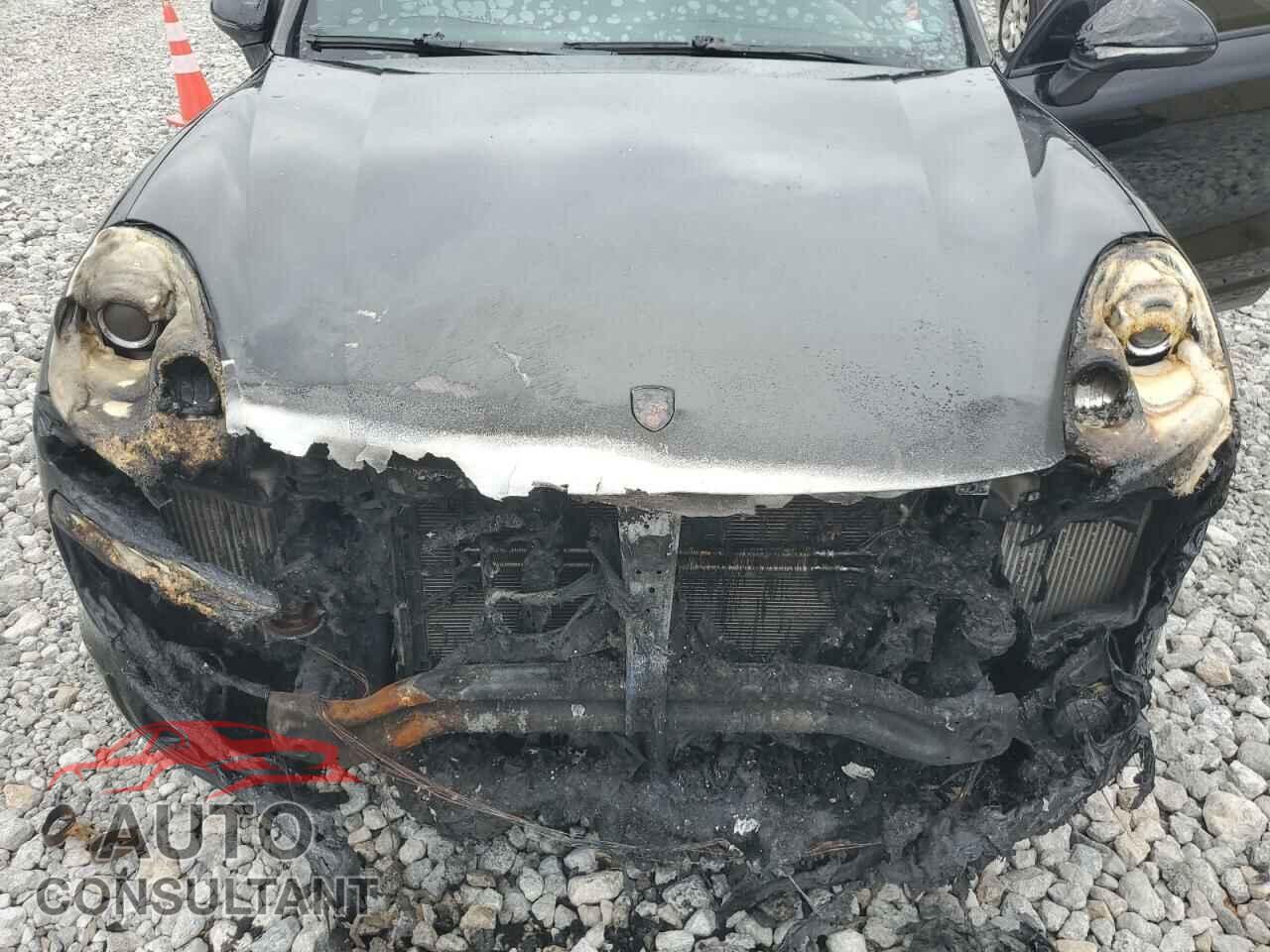 PORSCHE CAYENNE 2016 - WP1AB2A25GLA95883