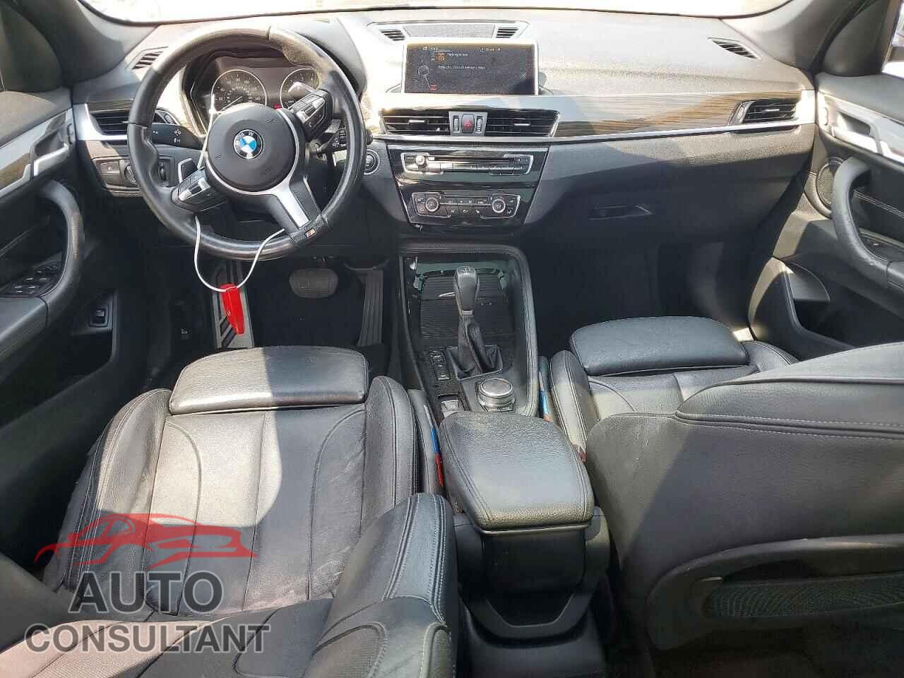 BMW X1 2017 - WBXHT3C33H5F80656