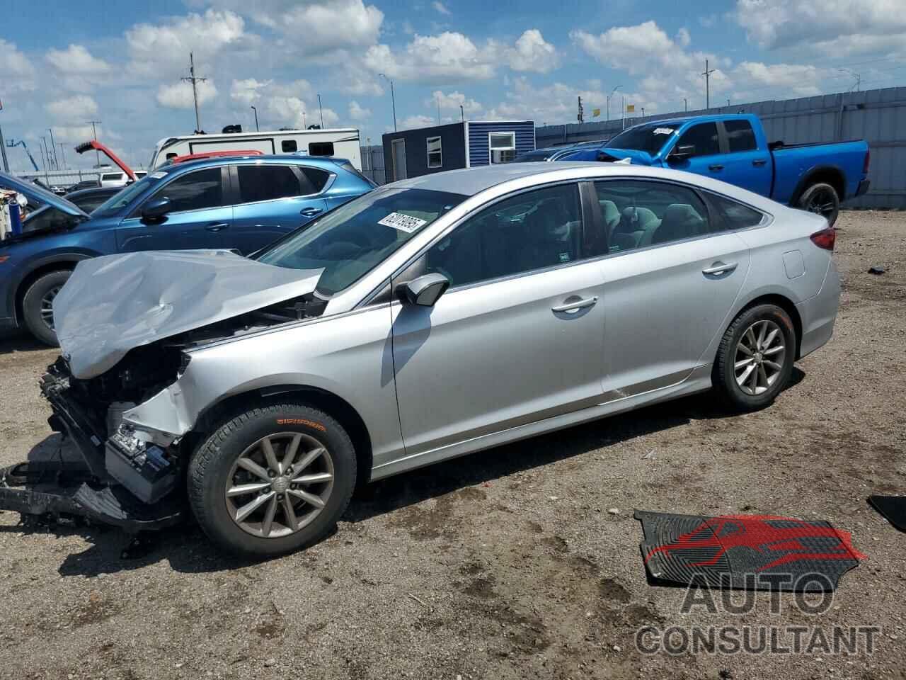 HYUNDAI SONATA 2019 - 5NPE24AF2KH766652