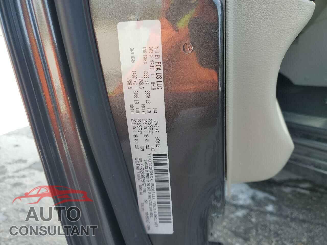 DODGE CARAVAN 2019 - 2C4RDGBG3KR756767