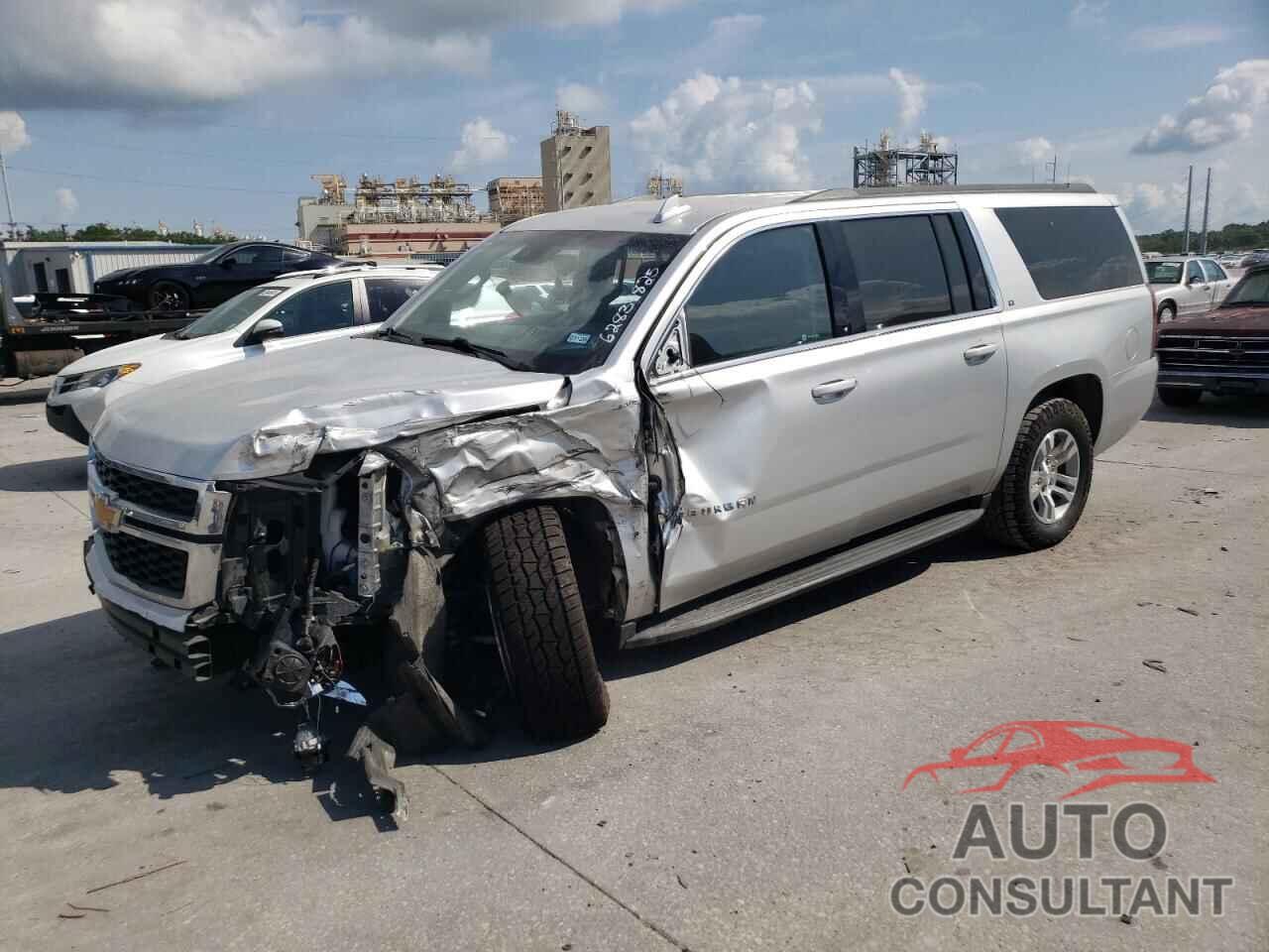 CHEVROLET SUBURBAN 2019 - 1GNSKHKC3KR366646
